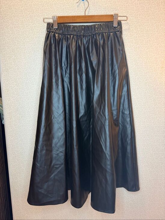 Cupshe Dresses & Skirts - NWT Cupshe faux leather midi skirt